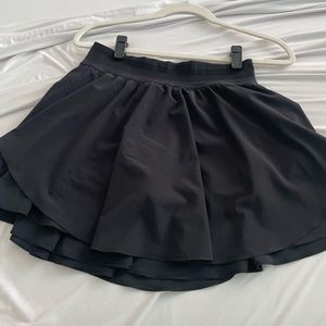 LULULEMON  Court Rival High-Rise Skirt
Long -